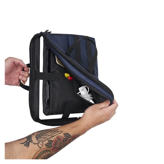 Ogio Pro 10L Brief Pack, czarny