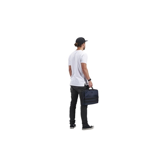 Ogio Pro 10L Brief Pack, czarny