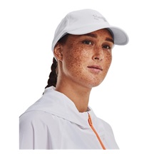 Under Armour Blitzing Adjustive damska czapka z daszkiem, biała