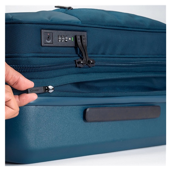 Ogio Pace Pro Hybrid Carry-on 36L walizka podróżna, grey pinstripe