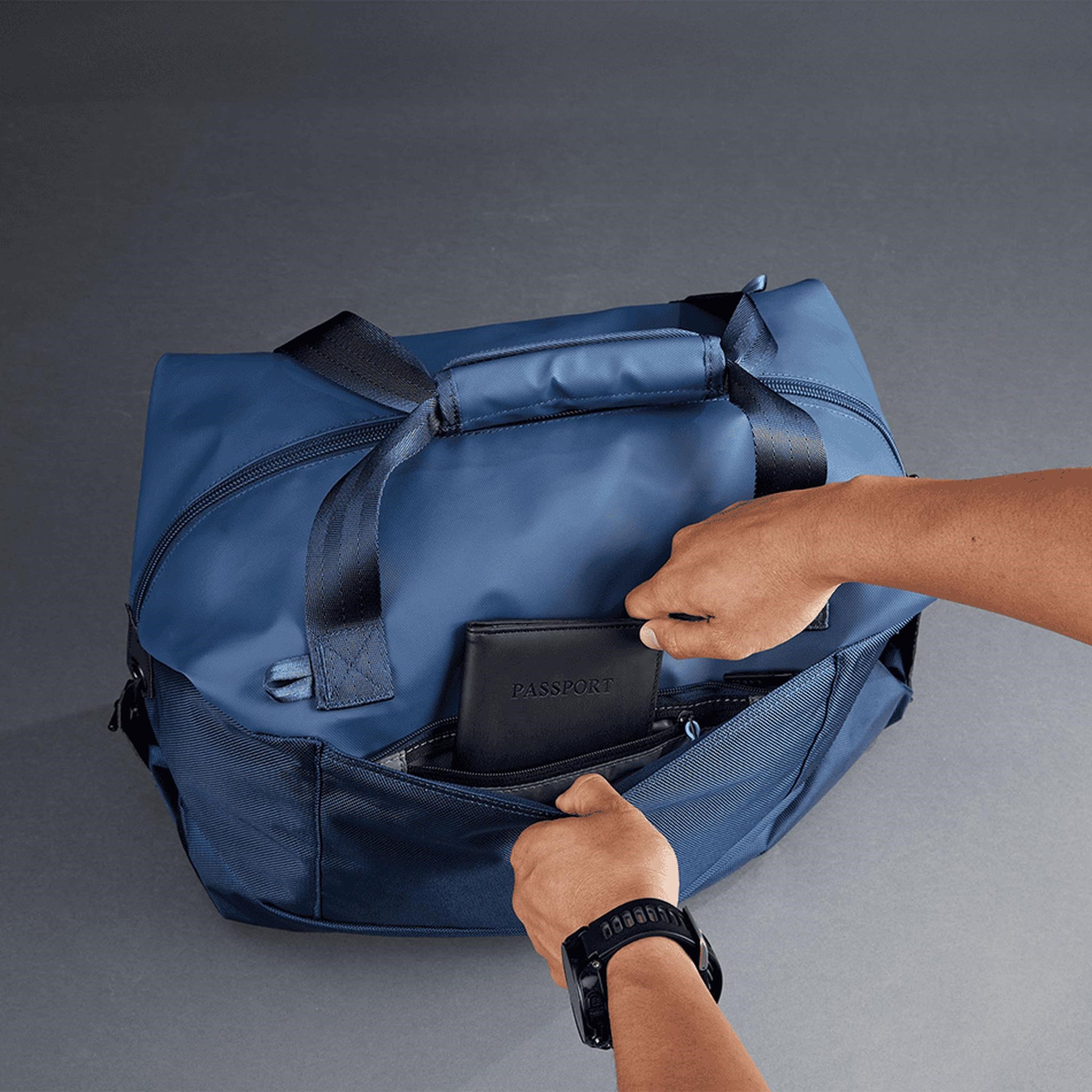 Ogio Pace Pro 42L Duffel torba, grey pinstripe