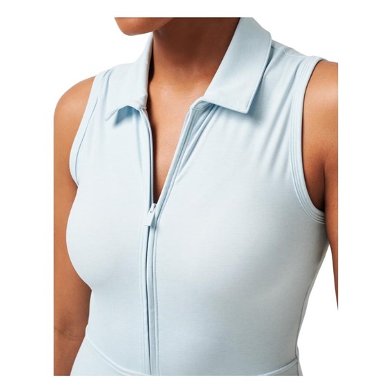 Travis Mathew Moveknit Sleeveless Polo damska sukienka, heather baby blue