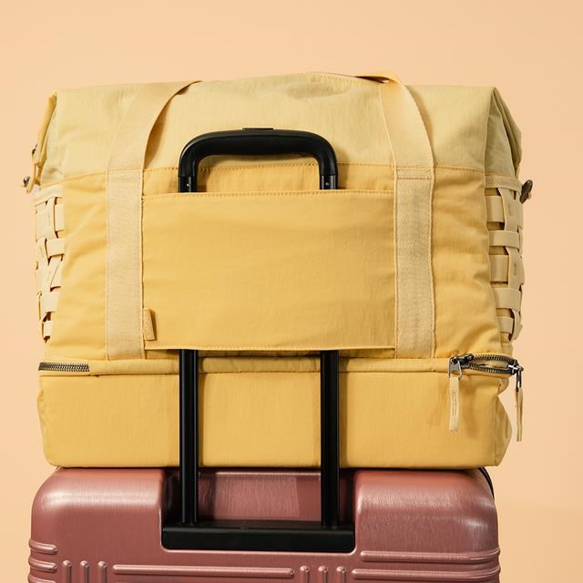Ogio Rise Weekender Duffel 36L torba, sunkissed