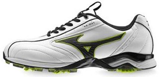 Mizuno Light Style mens shoes 2012, white