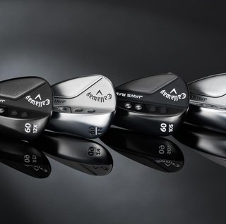 Callaway Jaws Raw Black Plasma wedge, stal