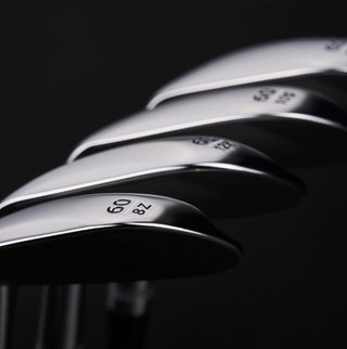 Callaway Jaws Raw Black Plasma wedge, stal