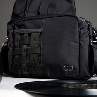 Ogio Rise Crossbody torba na ramię, czarna