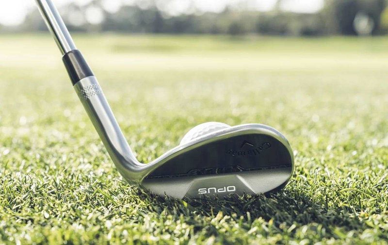 Callaway Opus Brushed Chrome męski wedge, grafit