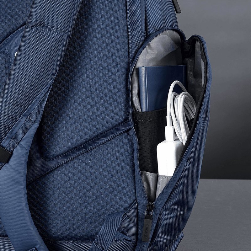 Ogio Pace Pro 25L Backpack plecak, grey pinstripe