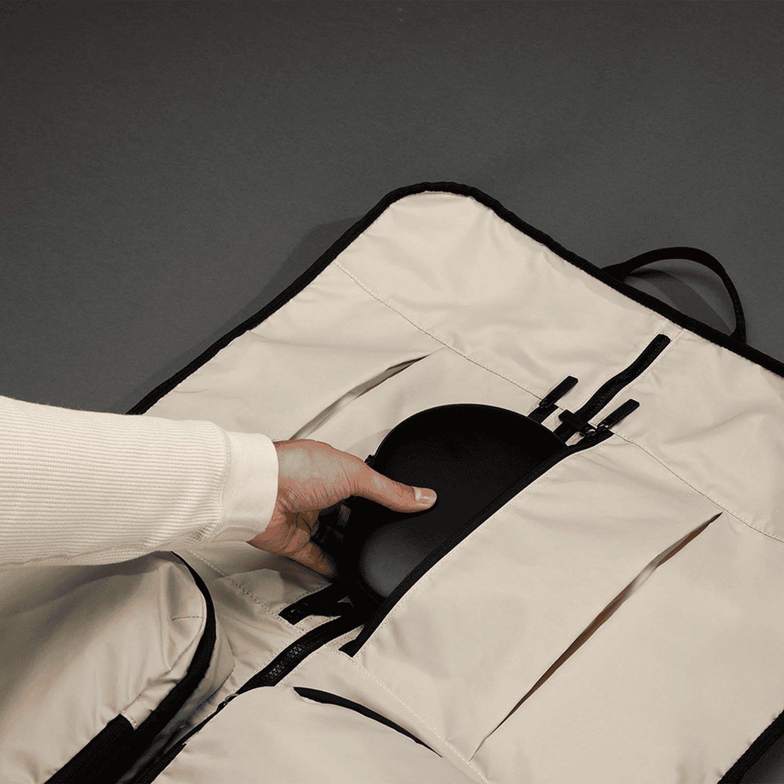 Ogio Pace Pro Suiter 53L Duffel torba, czarna