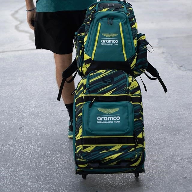Ogio Alpha Layover Aston Martin F1 Team 44L torba podróżna, green