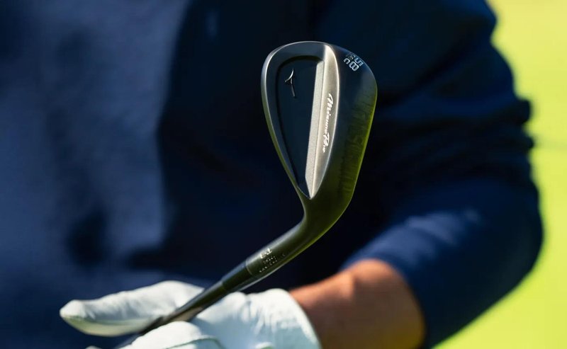Mizuno Pro T-3 Black wedge, stal