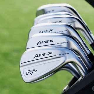 Callaway Apex Ti Fusion 250 Plated irony męskie, stal