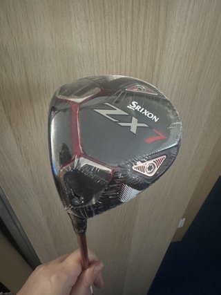 DEMO Srixon ZX7 męski driver + headcover