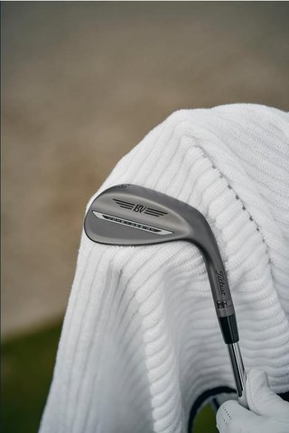 Titleist SM11 Jet Black męski wedge, stal