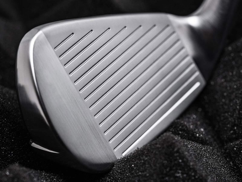 TaylorMade Qi Max HL irony męskie, stal