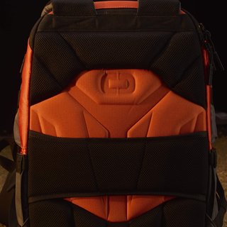 Ogio Renegade DNA 27L plecak, Dune