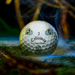 Callaway Chrome Tour Truvis piłki golfowe 2026 (12 szt.), Halloween