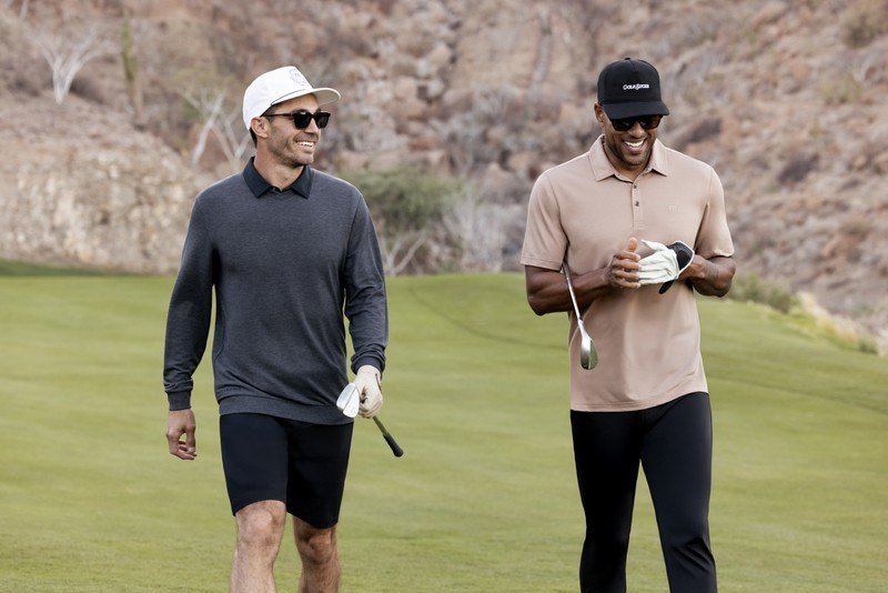 Travis Mathew Golf Sucks męska czapka z daszkiem, biała