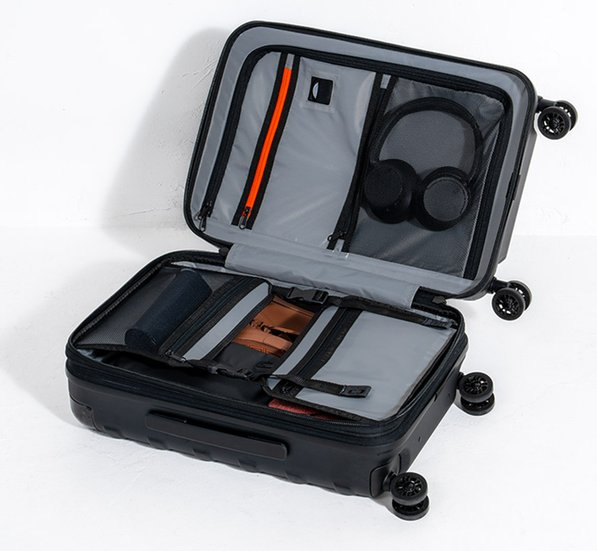 Ogio Renegade Vault Carry-On 35-40L torba podróżna, biała