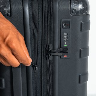 Ogio Renegade Vault Carry-On 35-40L torba podróżna, biała