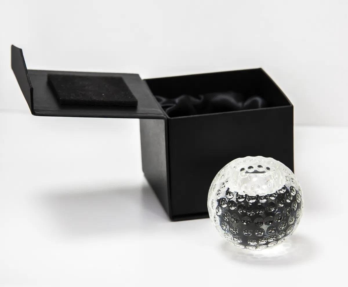 Longridge szklany świecznik w kształcie piłeczki golfowej