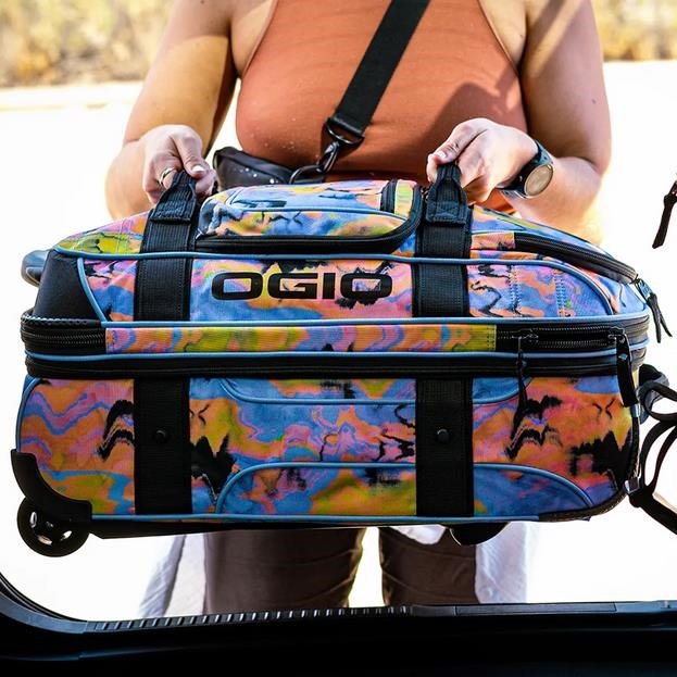 Ogio Layover Travel Bag 46L torba podróżna na kółkach, stealth