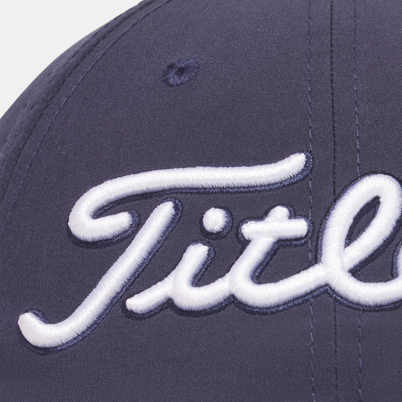 Niestrukturalne panele przednie w Titleist Tour Breezer