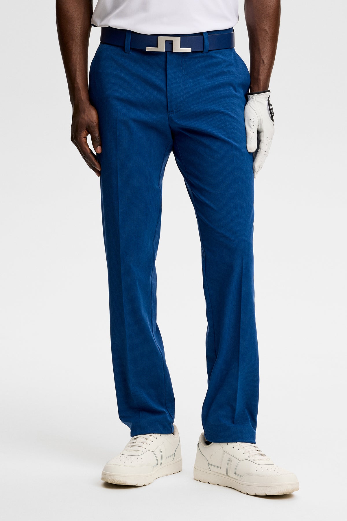 Męskie spodnie J.Lindeberg Vent Pant Estate Blue – styl życia na polu golfowym