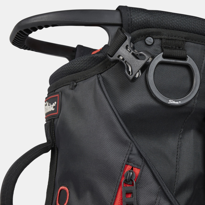 Uchwyt w górnym mankiecie torby Titleist Premium Carry Bag