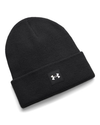 Widok z przodu czapki Under Armour Halftime Cuff Beanie, czarna