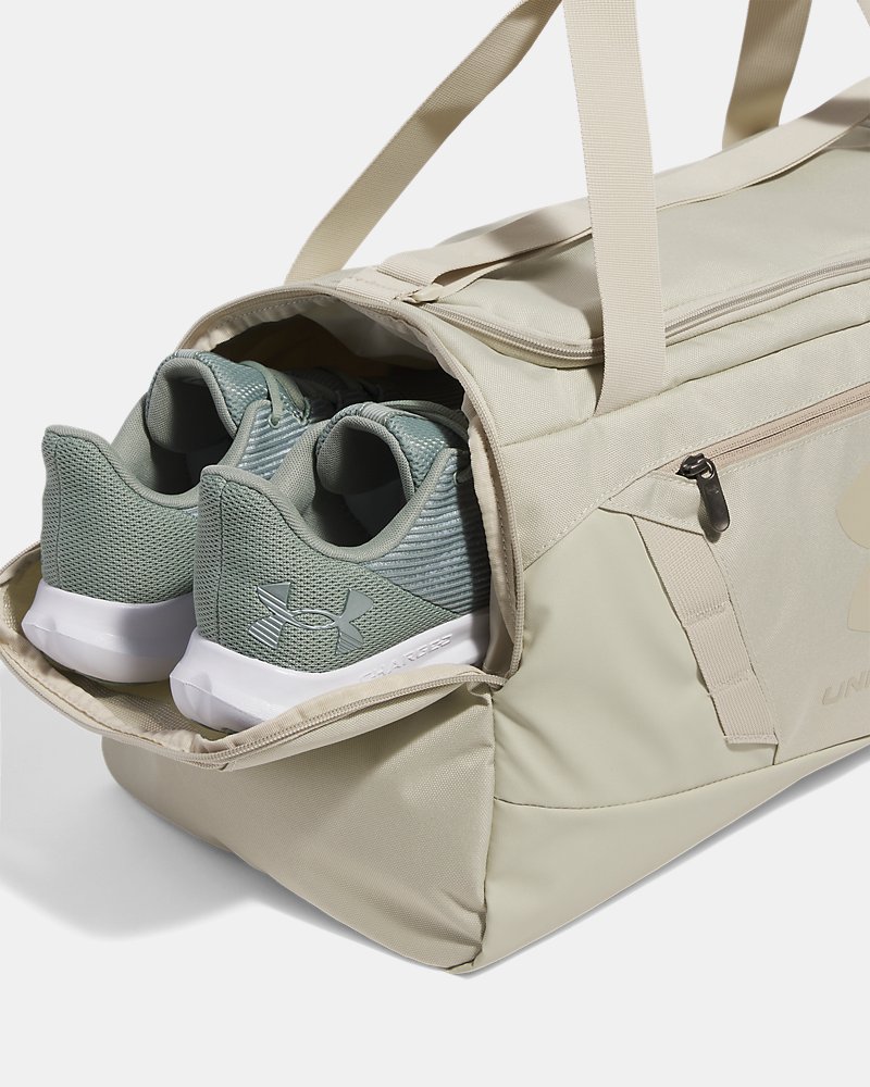 Under Armour Undeniable 5.0 Small Duffle Bag – shoe pocket detail