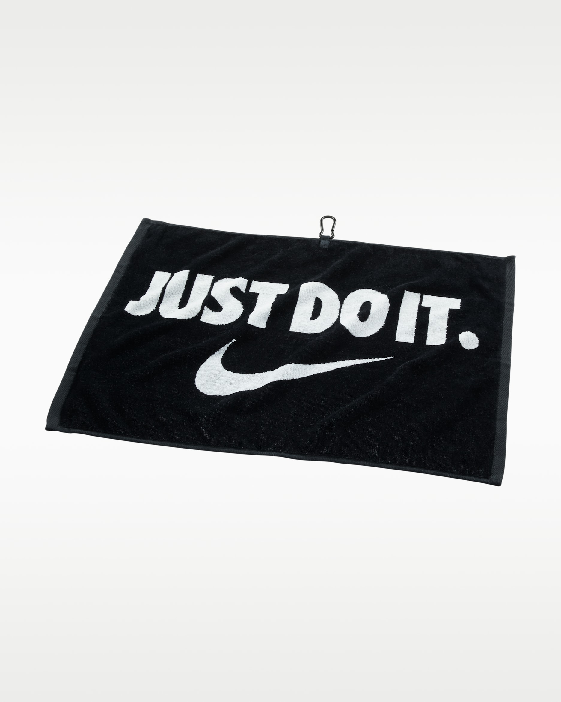 Ręcznik golfowy Nike Performance pokazujący miękką tkaninę frotte – Czarno-biały