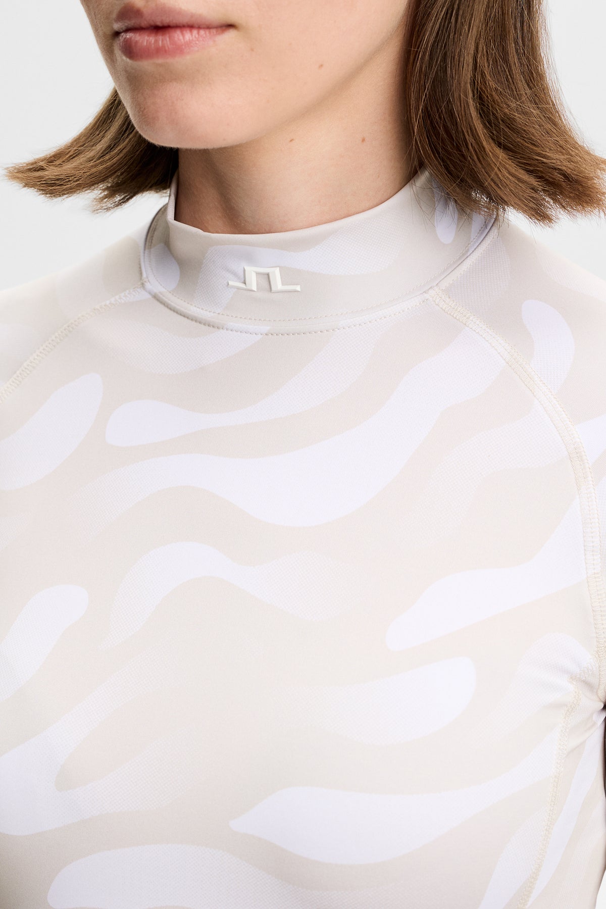 J.Lindeberg Ella Print Compression Top &ndash; UPF 40+ and moisture management